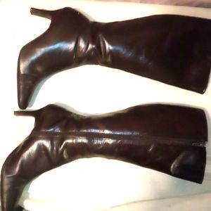Ladies leather knee high boots